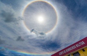Círculo no sol chama atenção nesta segunda-feira