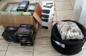 PRF apreende veículo com mercadorias do Paraguai em Água Doce