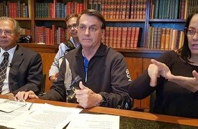 Bolsonaro anuncia mais três parcelas do auxílio emergencial
