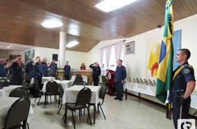 Homenagens e condecorações marcam os 91 anos dos Bombeiros