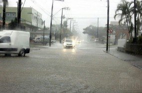 Temporais isolados causaram alagamentos em Santa Catarina