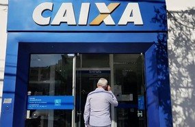 Saque de auxílio emergencial começa a ser liberado