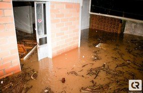 Moradores deixam casas na Ilha em Joaçaba