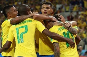 Brasil vence a Sérvia e pega o México nas oitavas de final