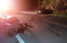 Motorista foge após acidente que deixou casal ferido