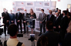 Governadora interina conclama união da sociedade catarinense