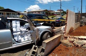 Após perseguição, PRF apreende veículo carregado com cigarros