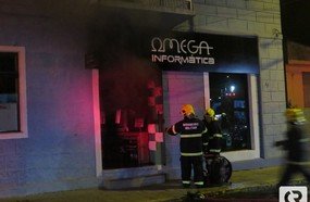Incêndio em Loja de Informática mobiliza Bombeiros em Joaçaba