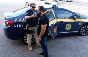PRF aplica 667 testes de alcoolemia no final de semana