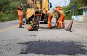 Assinadas ordens de serviço para recuperação de rodovias da região