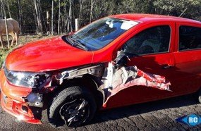 Colisão entre carro e micro-ônibus na SC-150 em Capinzal