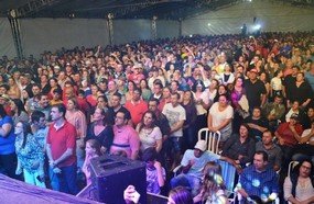 Sucesso de público no primeiro dia de Expo Ipira