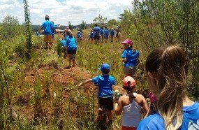 Colônia de férias da Unoesc reuniu crianças para atividades esportivas e recreativas