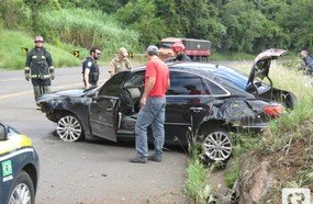 Perseguição policial termina em acidente na BR-282, em Herval