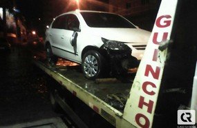 Motorista capota veículo após aquaplanar em Herval d´Oeste