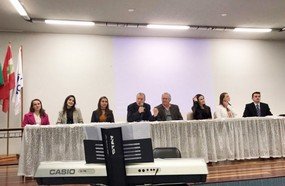 Julgamento simulado aborda conflito moral em sigilo profissional