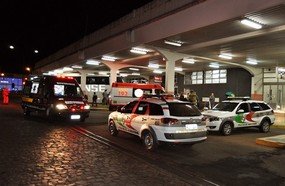 Mulheres são baleadas durante assalto a ônibus em Caçador