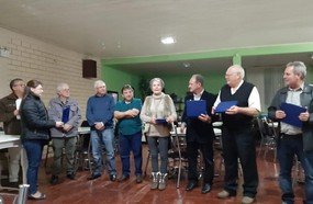Ex-alunos do SENAI se reencontram após 40 anos