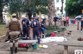 Homem morre atingido por golpe de faca na Praça de Herval