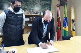 Mauro Martini é empossado prefeito de Herval d´Oeste
