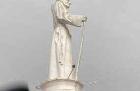 Vendaval arranca cajado do Monumento Frei Bruno