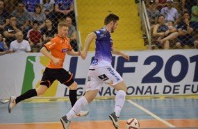 Joaçaba Futsal perde primeiro confronto das oitavas de final