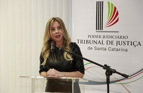 Juíza joaçabense toma posse como desembargadora do TJ