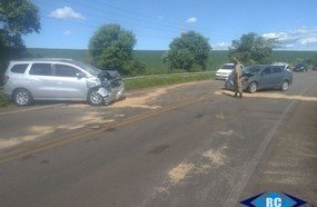 Colisão frontal entre veículos deixa quatro feridos em Zortéa